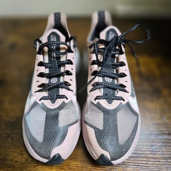 Nike Women's Zoom Gravity Black Stone Mauve Sneakers - Picture 4 of 9